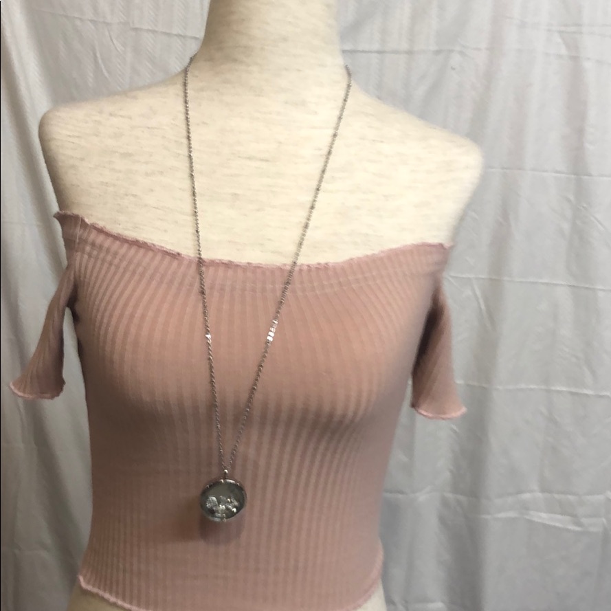 Initial Pendent